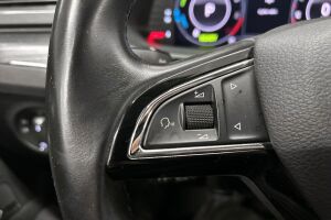 Skoda Superb esikatselu 20