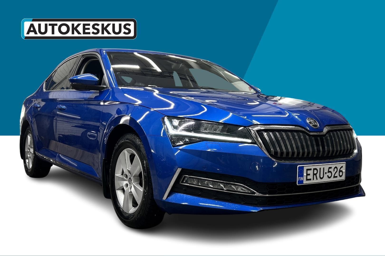Skoda Superb iso kuva 3