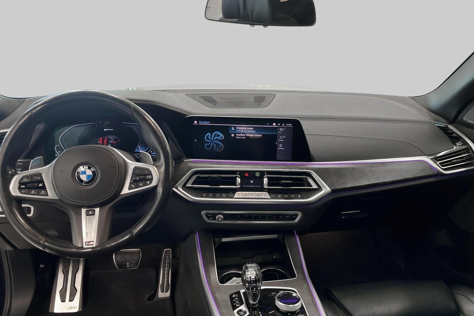 BMW X5 iso kuva 10