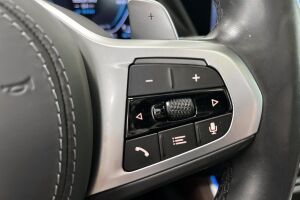 BMW X5 esikatselu 17