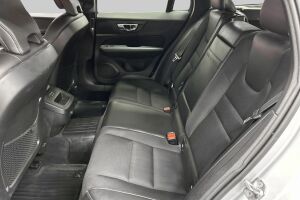 Volvo V60 esikatselu 10