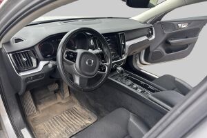 Volvo V60 esikatselu 2