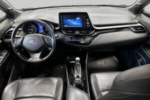 Toyota C-HR esikatselu 23