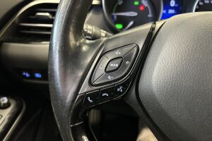 Toyota C-HR esikatselu 6