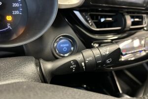 Toyota C-HR esikatselu 7