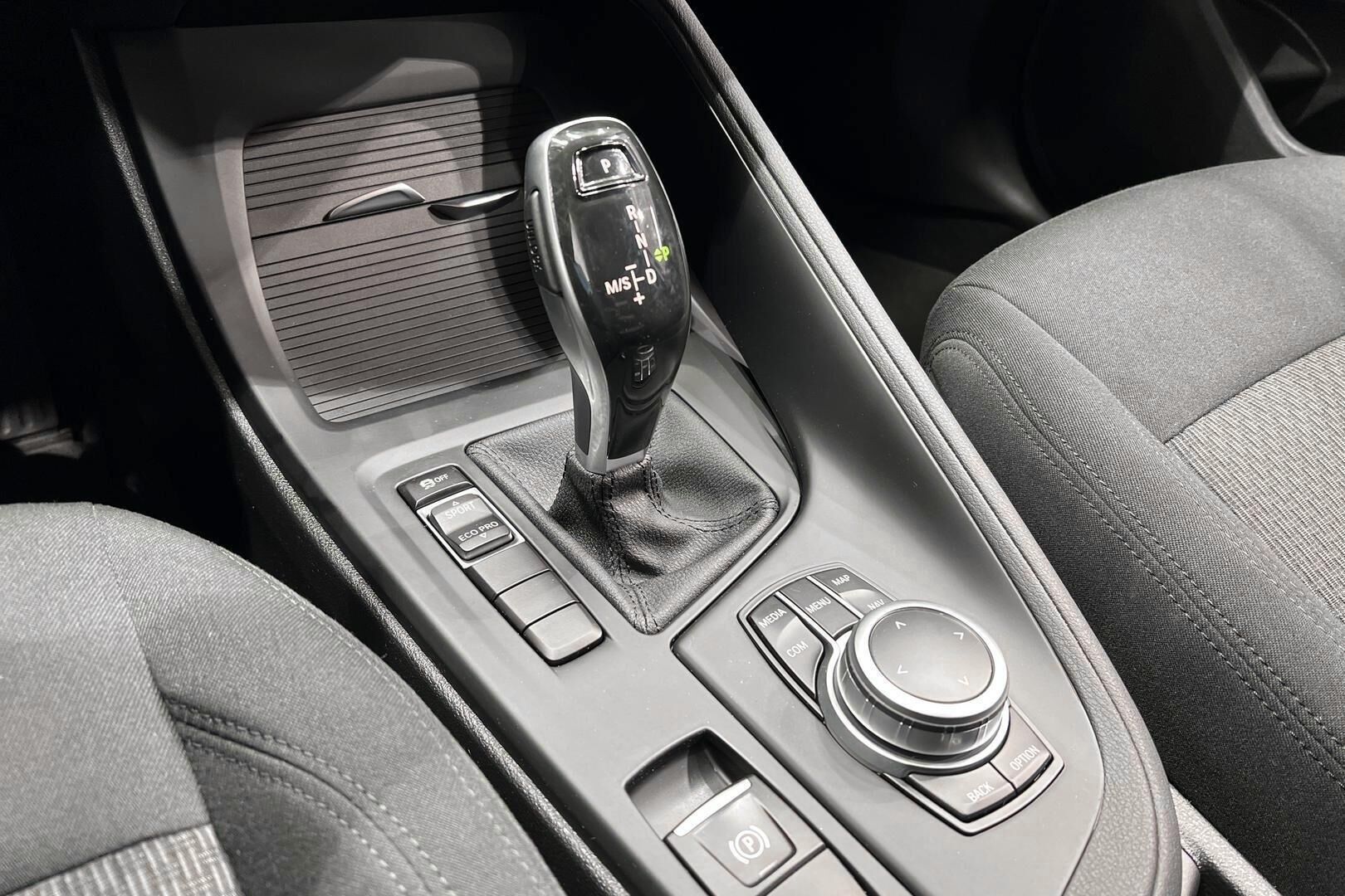 BMW X1 iso kuva 23