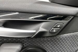 BMW X1 esikatselu 30