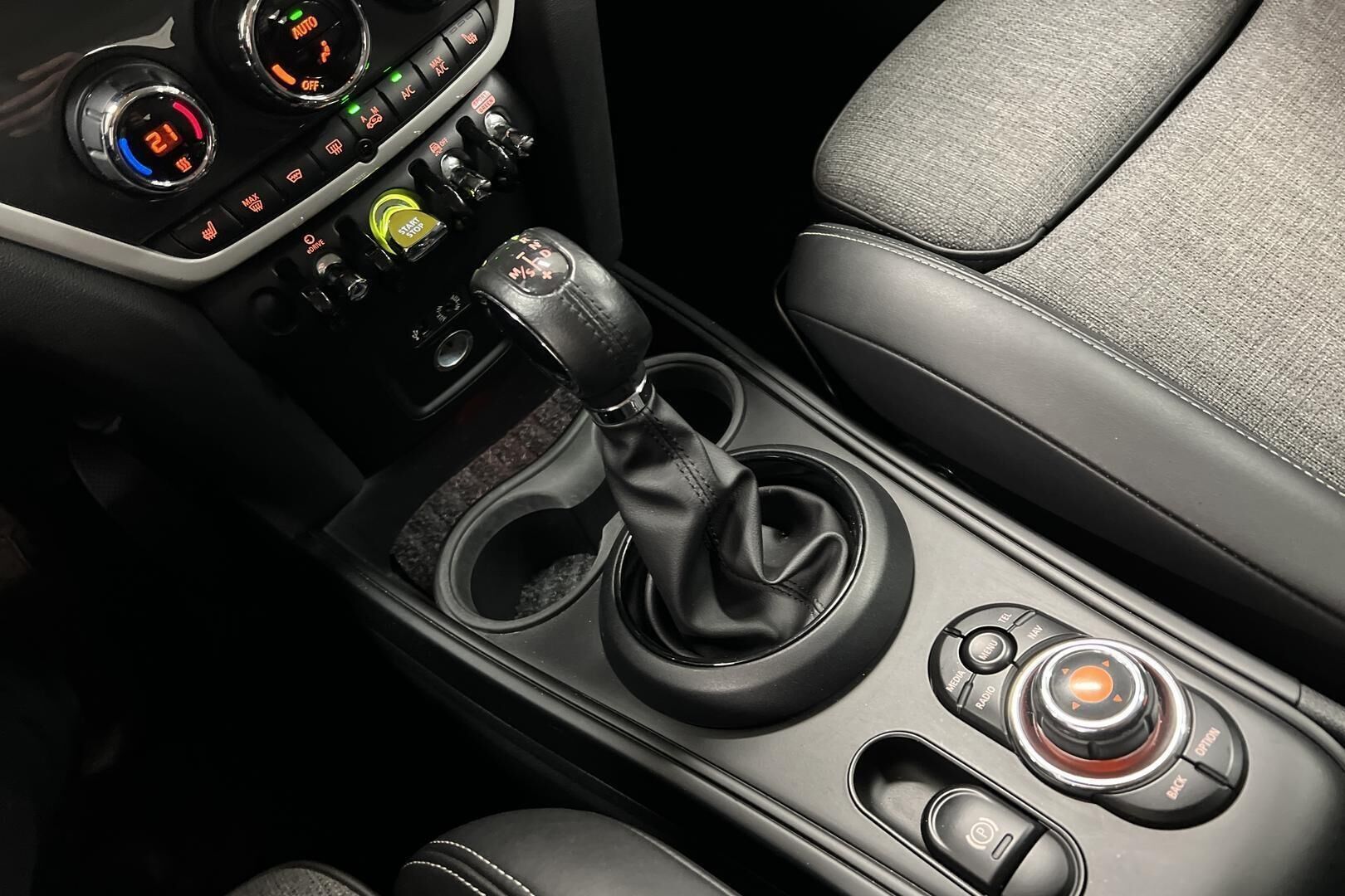 MINI Countryman iso kuva 16