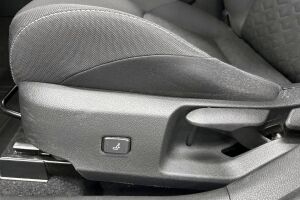 Toyota Corolla esikatselu 14