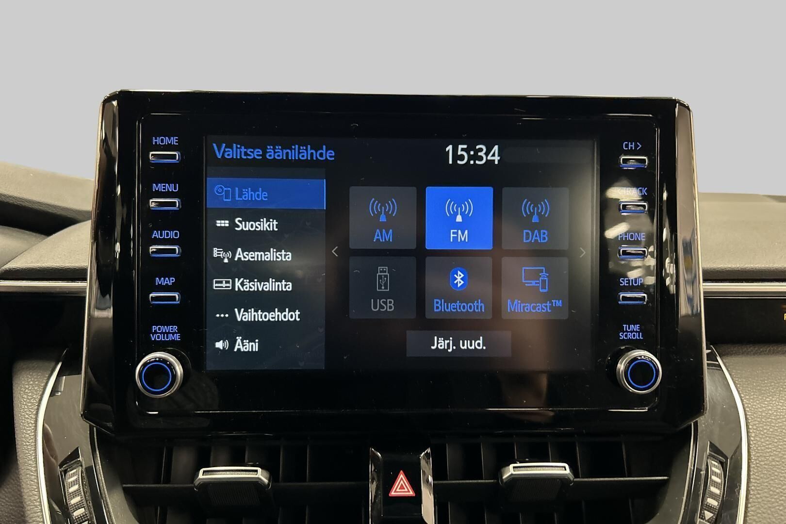 Toyota Corolla iso kuva 25