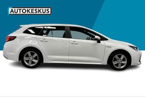 Toyota Corolla esikatselu 3