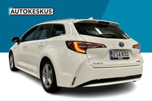 Toyota Corolla esikatselu 6