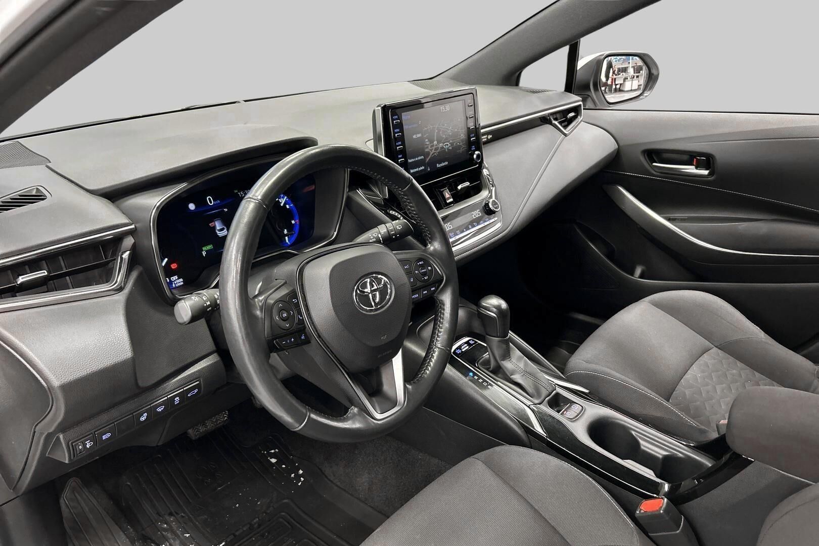 Toyota Corolla iso kuva 8