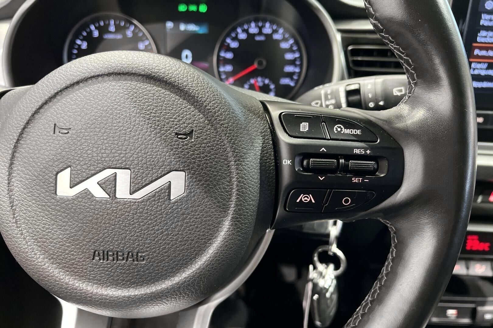 Kia Rio iso kuva 22