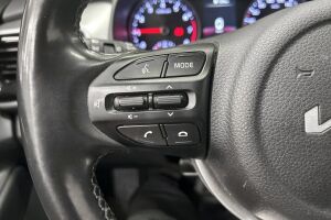 Kia Stonic esikatselu 14