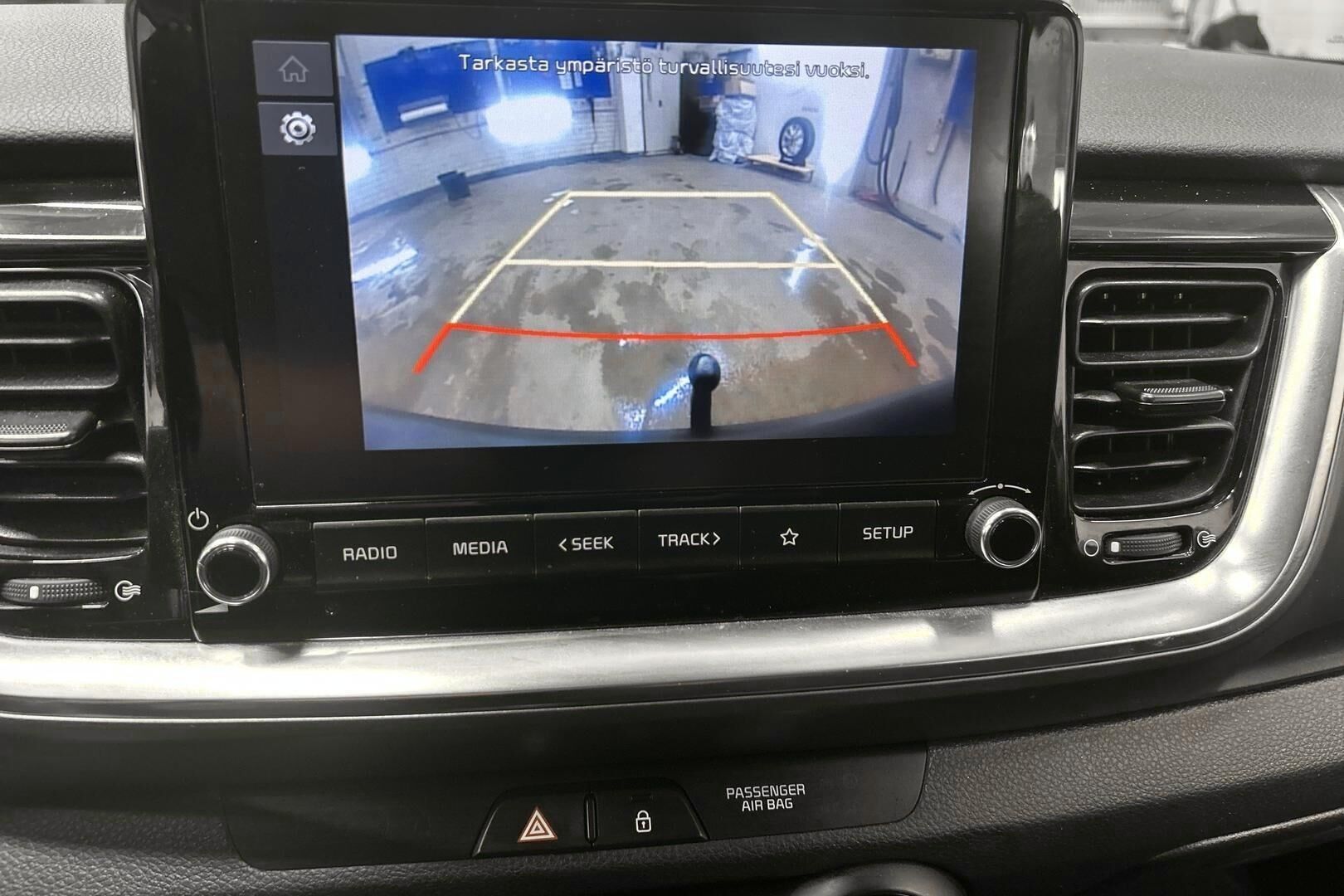 Kia Stonic iso kuva 16