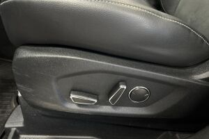 Ford S-Max esikatselu 14