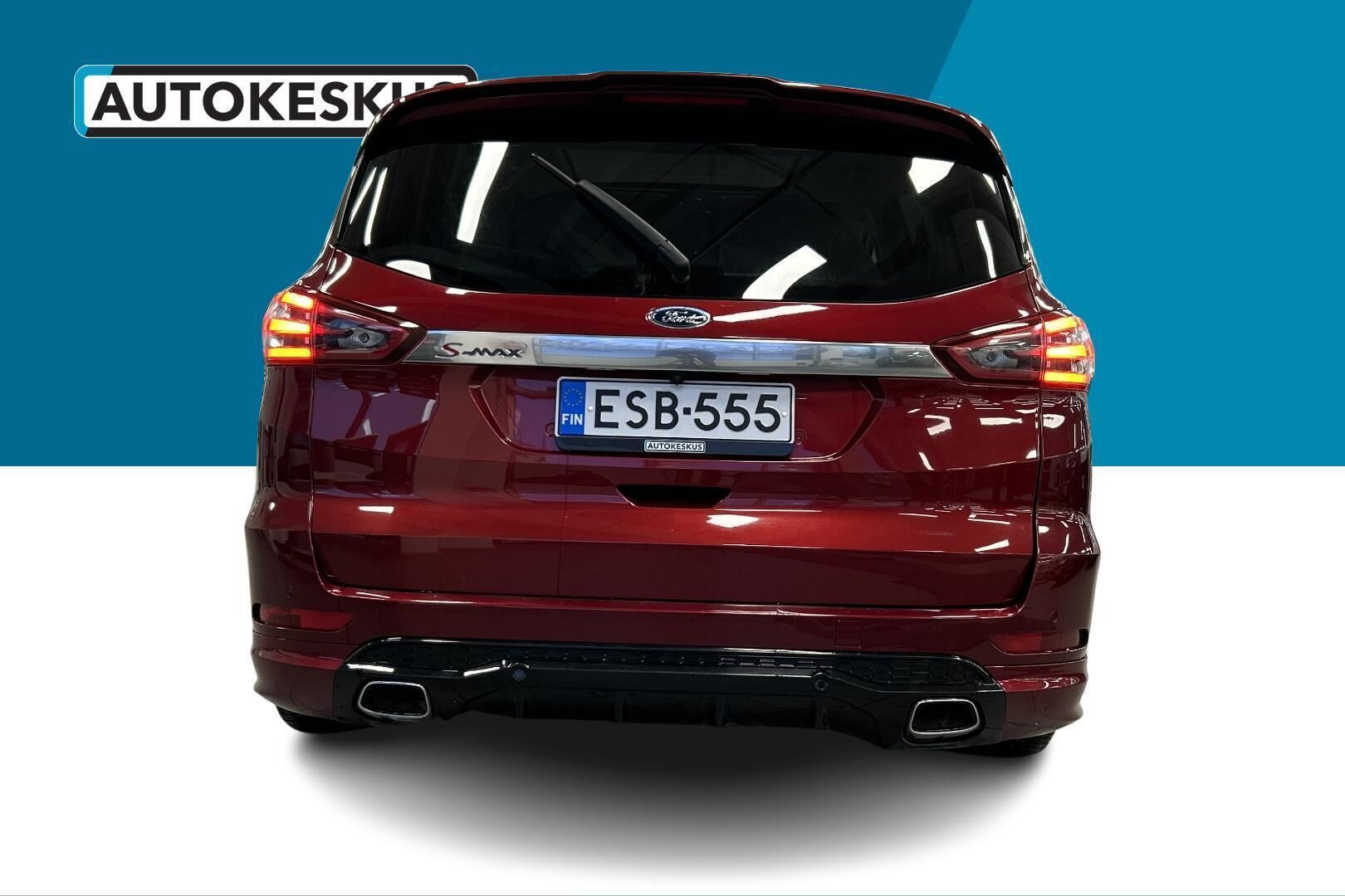 Ford S-Max iso kuva 5