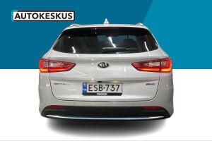 Kia Optima esikatselu 6