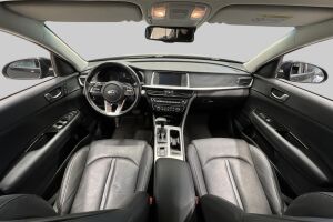 Kia Optima esikatselu 10