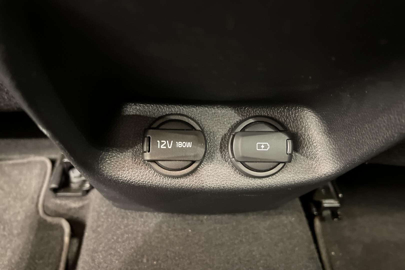Kia Optima iso kuva 26