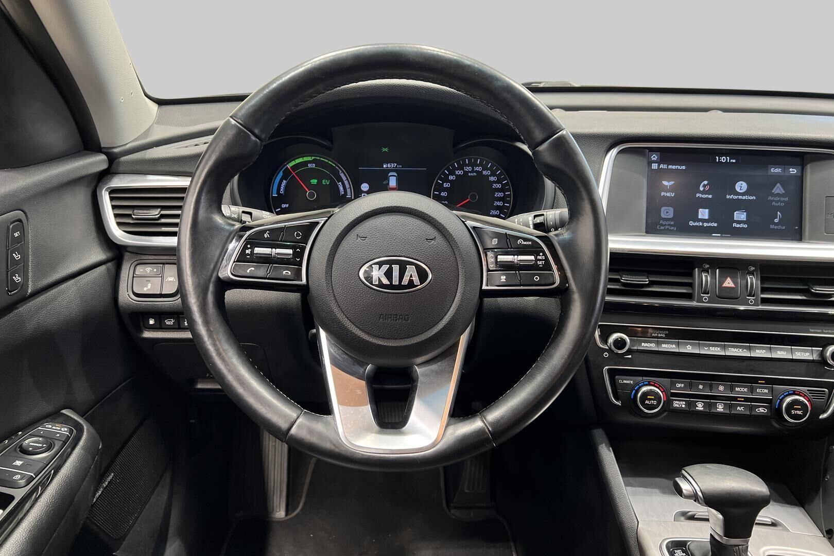 Kia Optima iso kuva 28