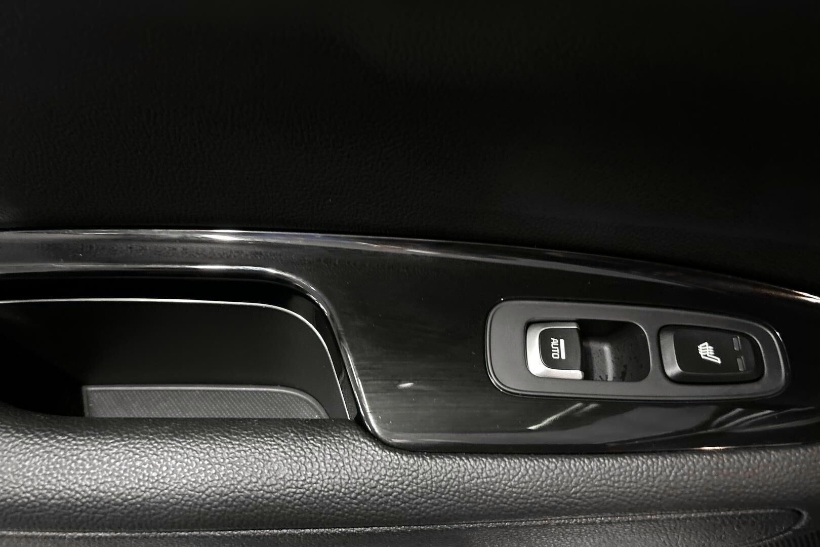 Kia Optima iso kuva 30