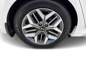 Kia Optima esikatselu 13