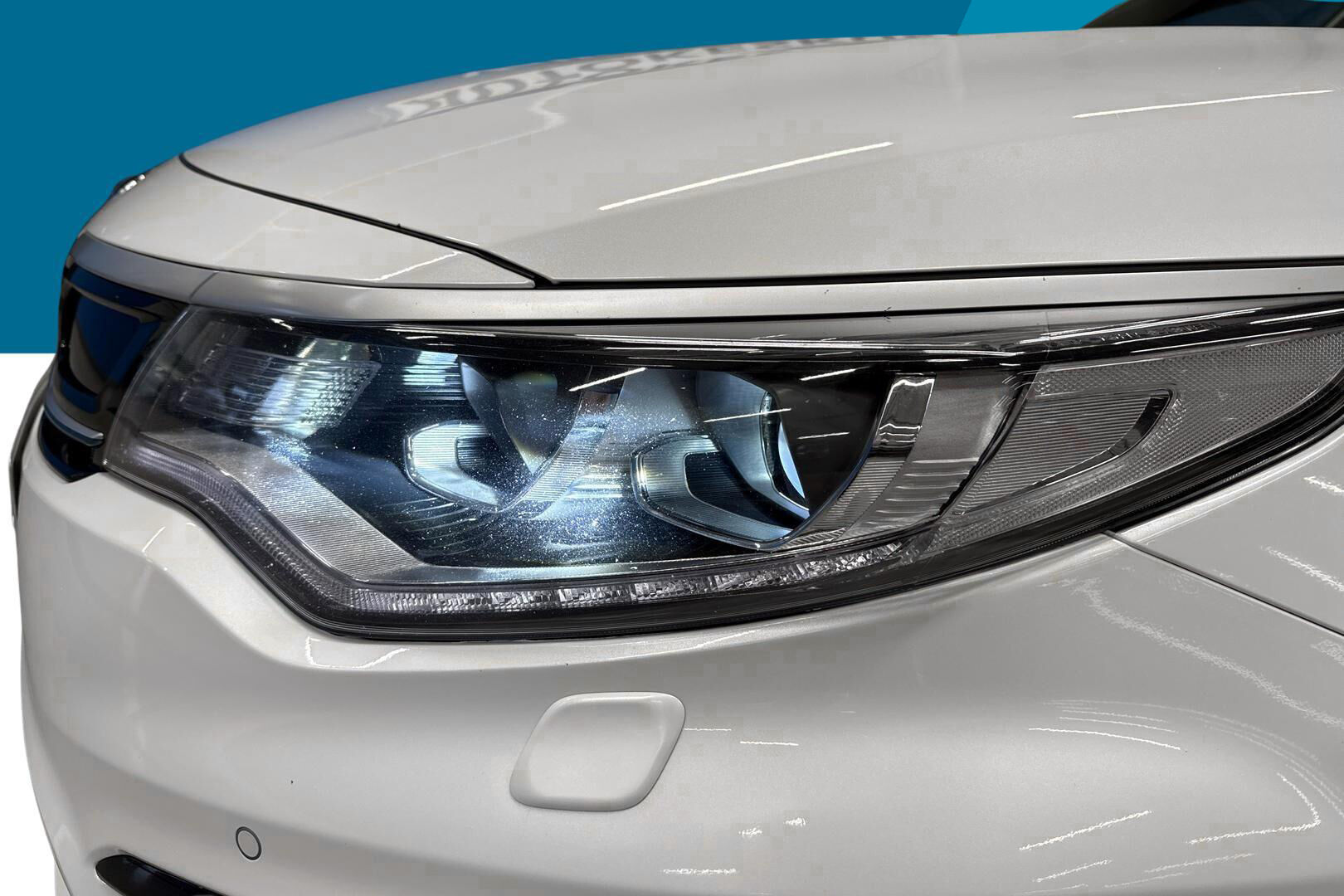 Kia Optima iso kuva 35