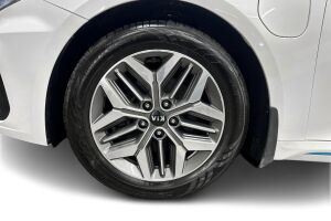Kia Optima esikatselu 13