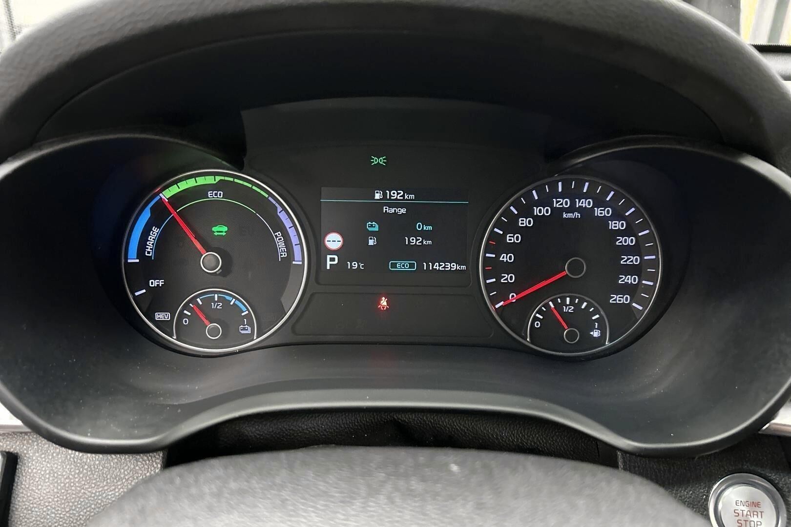 Kia Optima iso kuva 14