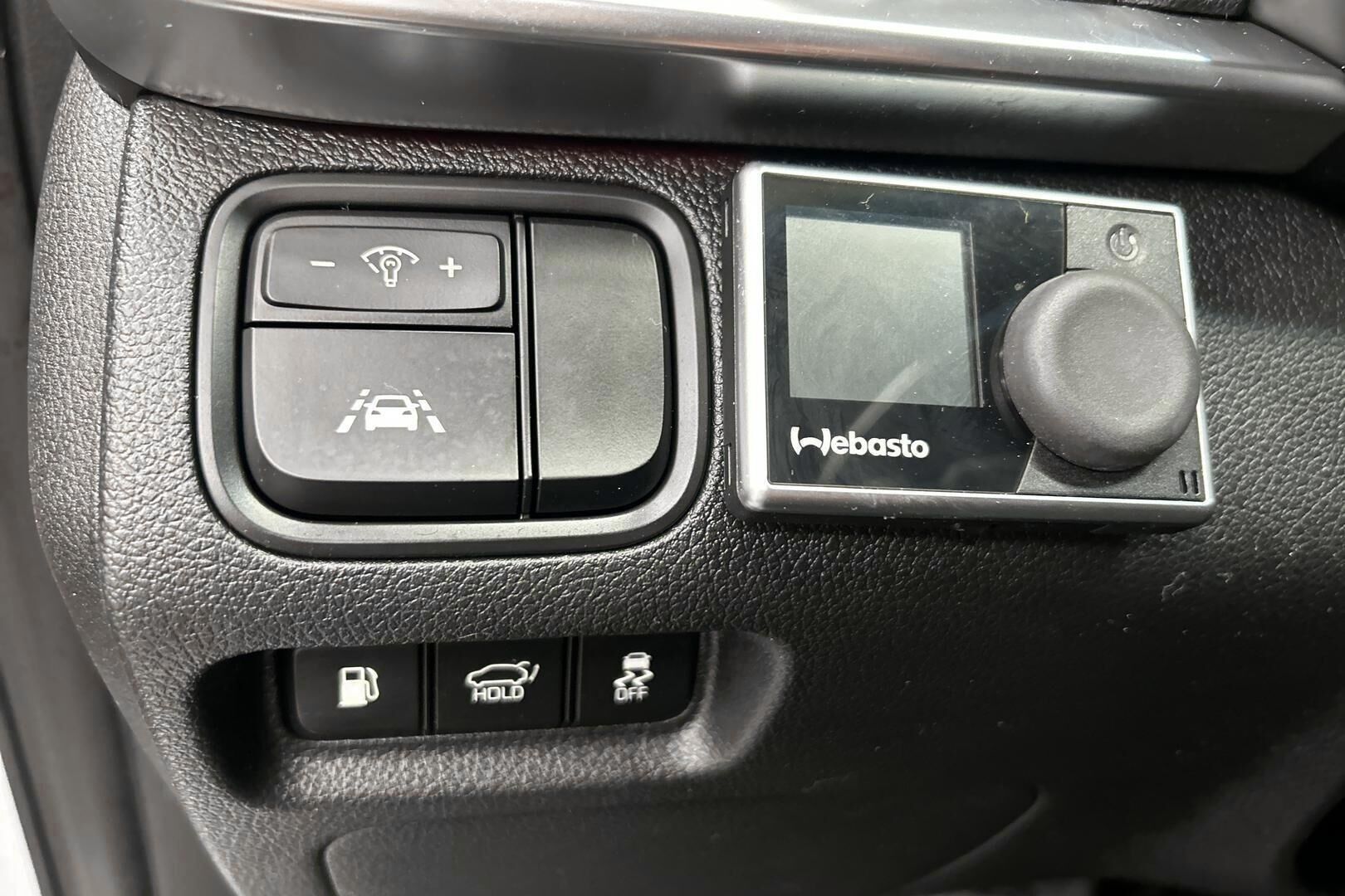 Kia Optima iso kuva 22