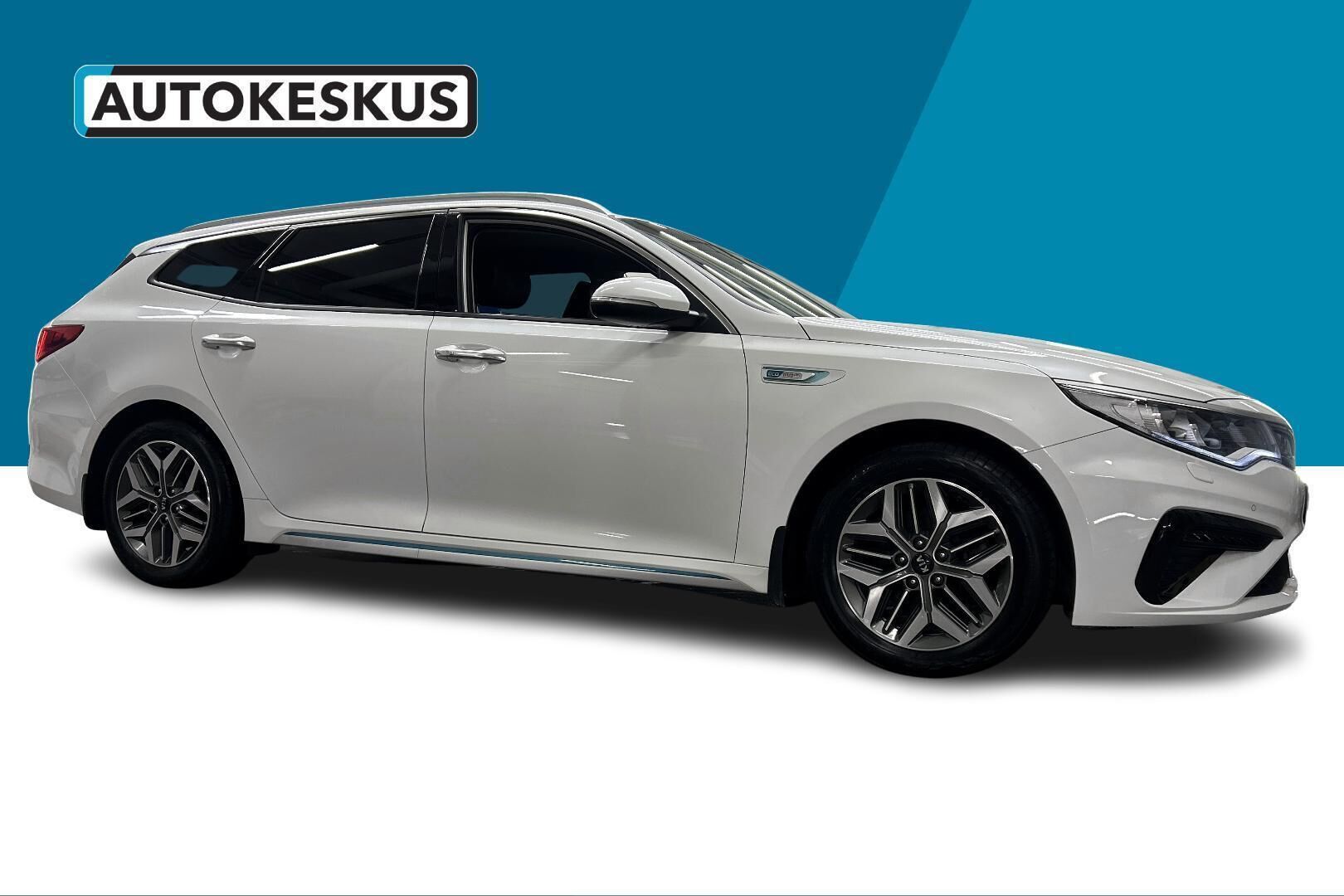 Kia Optima iso kuva 4