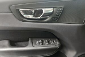 Volvo XC60 esikatselu 19