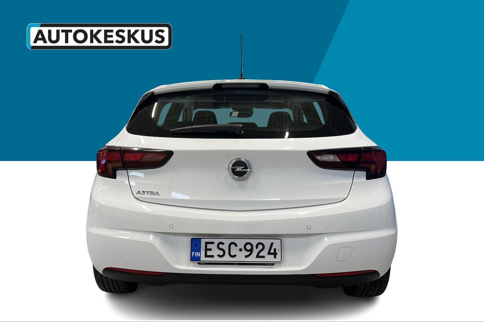 Opel Astra iso kuva 22