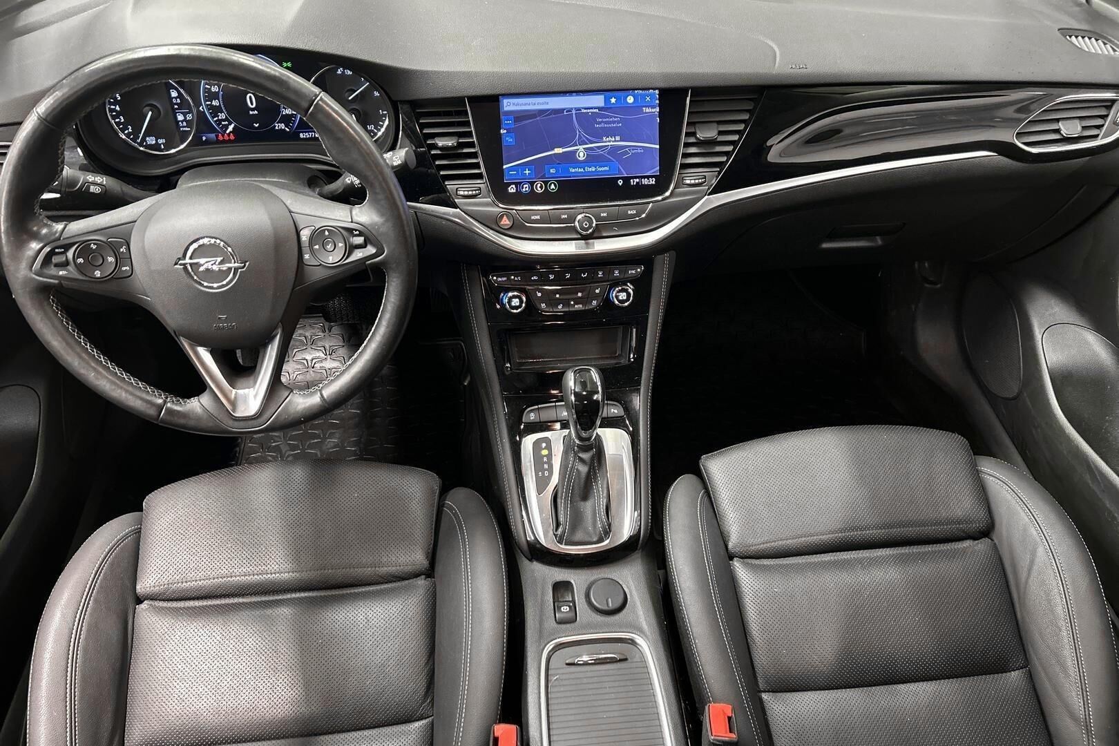 Opel Astra iso kuva 10