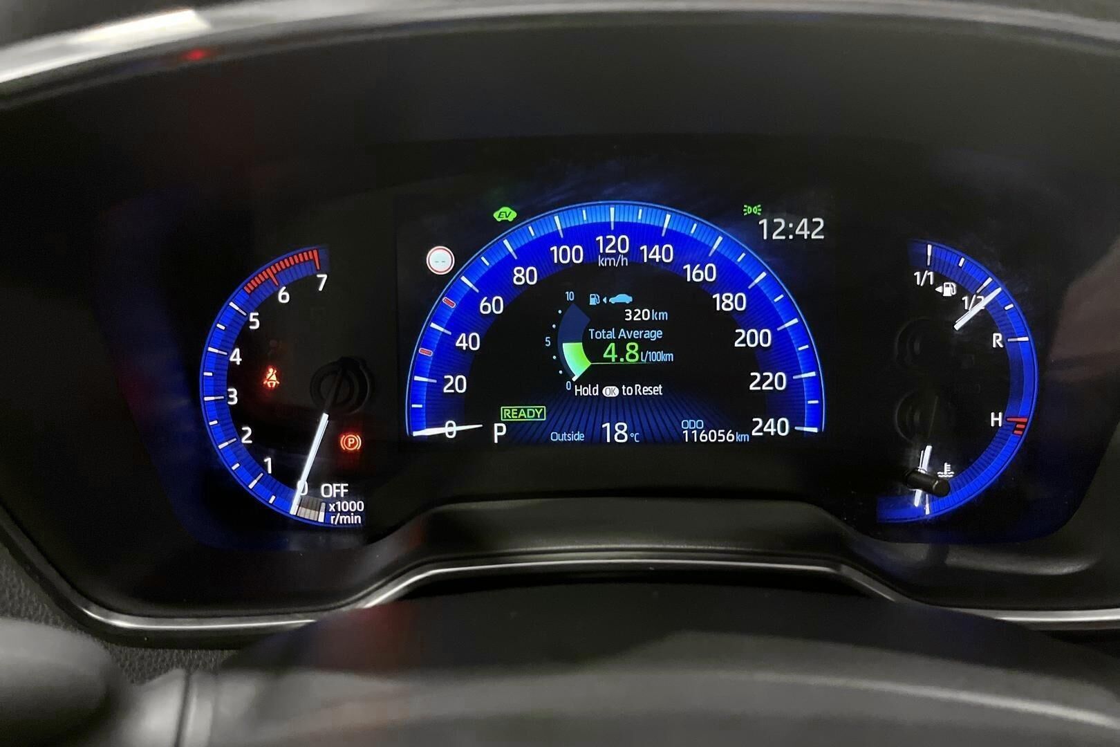 Toyota Corolla iso kuva 13