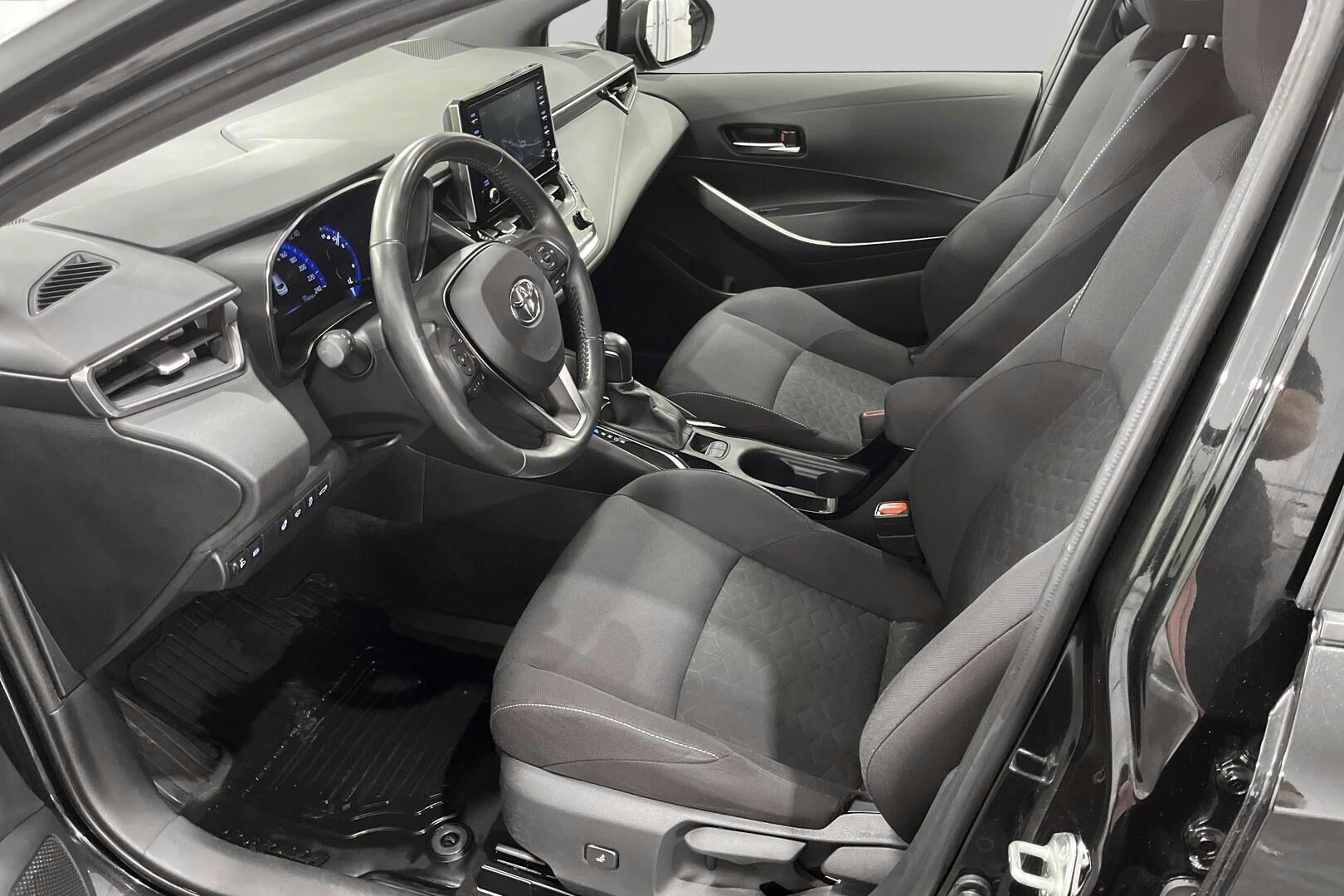 Toyota Corolla iso kuva 8