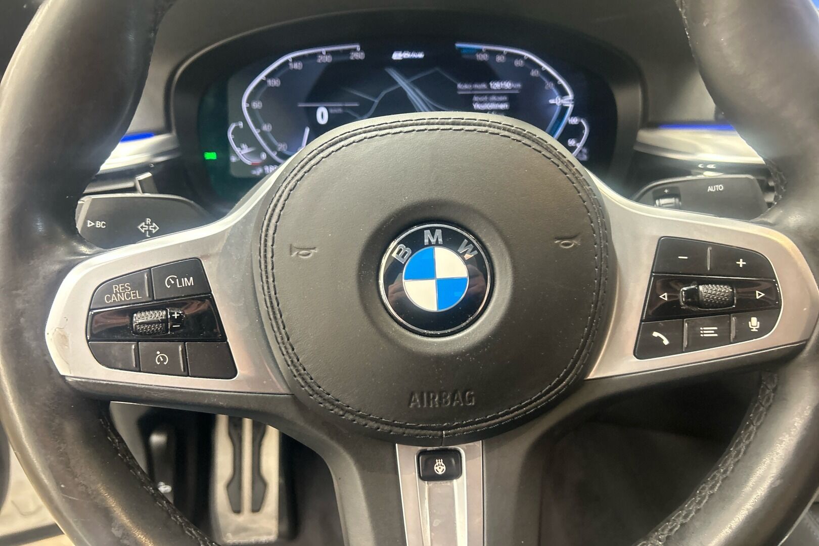 BMW 5-sarja iso kuva 25