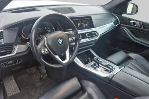 BMW X5 esikatselu 1