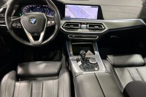 BMW X5 esikatselu 10