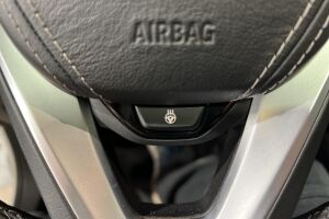 BMW X5 esikatselu 21