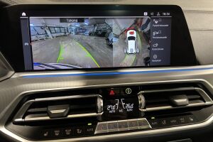 BMW X5 esikatselu 26