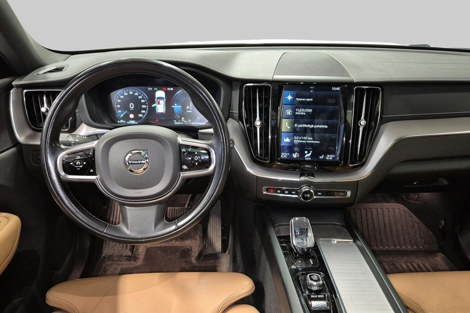 Volvo XC60 iso kuva 4