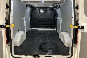 Ford Transit Custom esikatselu 11