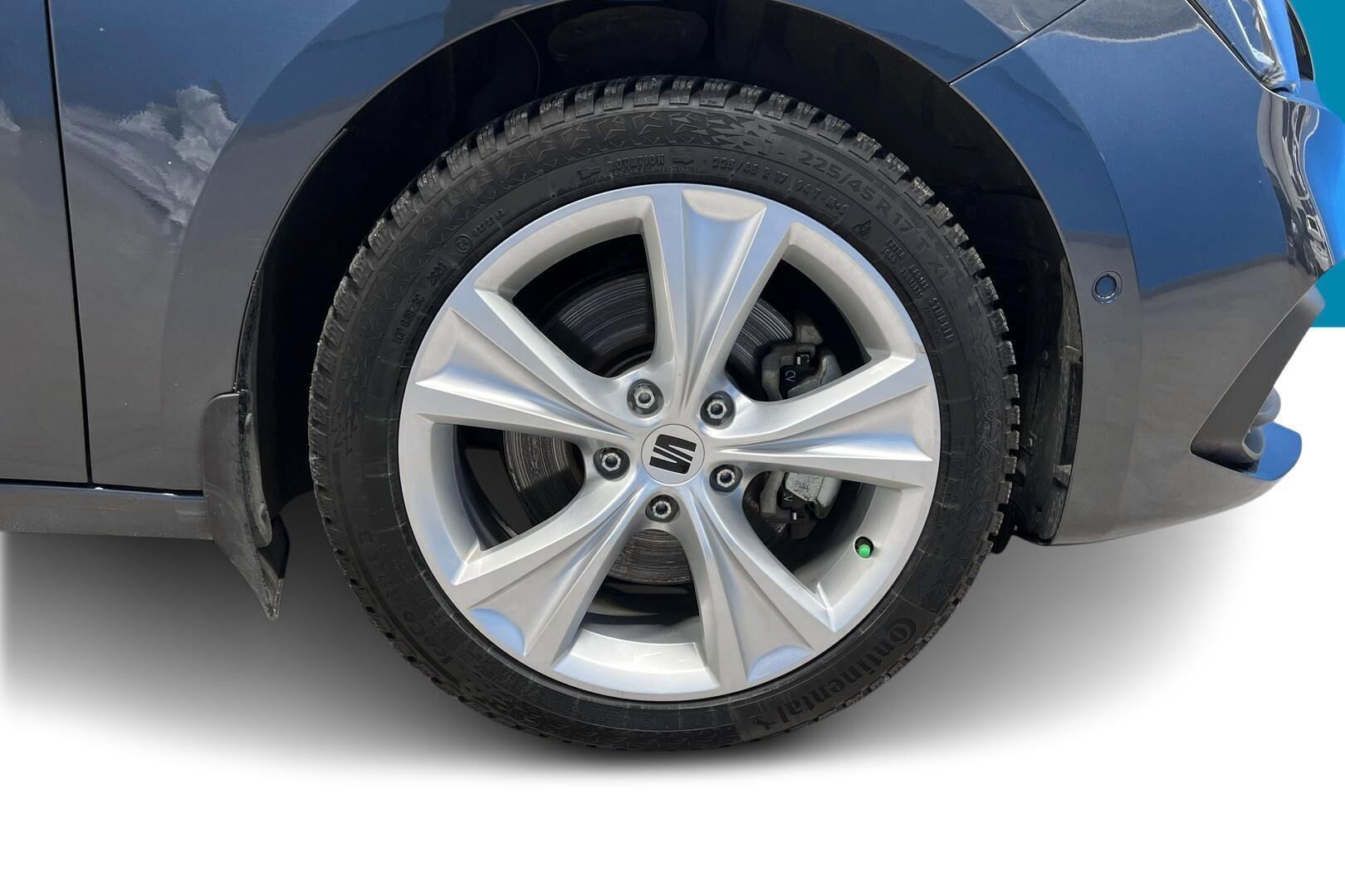 Seat Leon Sportstourer iso kuva 5