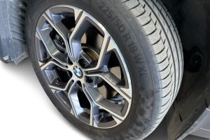BMW X1 esikatselu 12