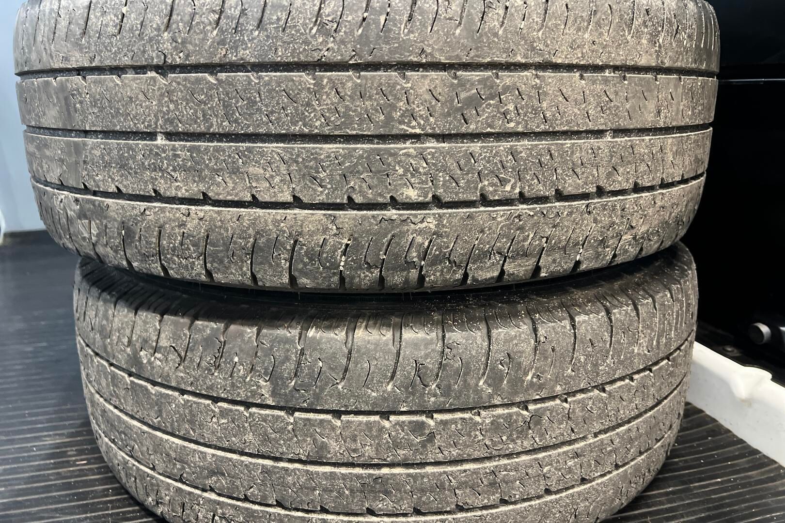 Ford Transit Custom iso kuva 13