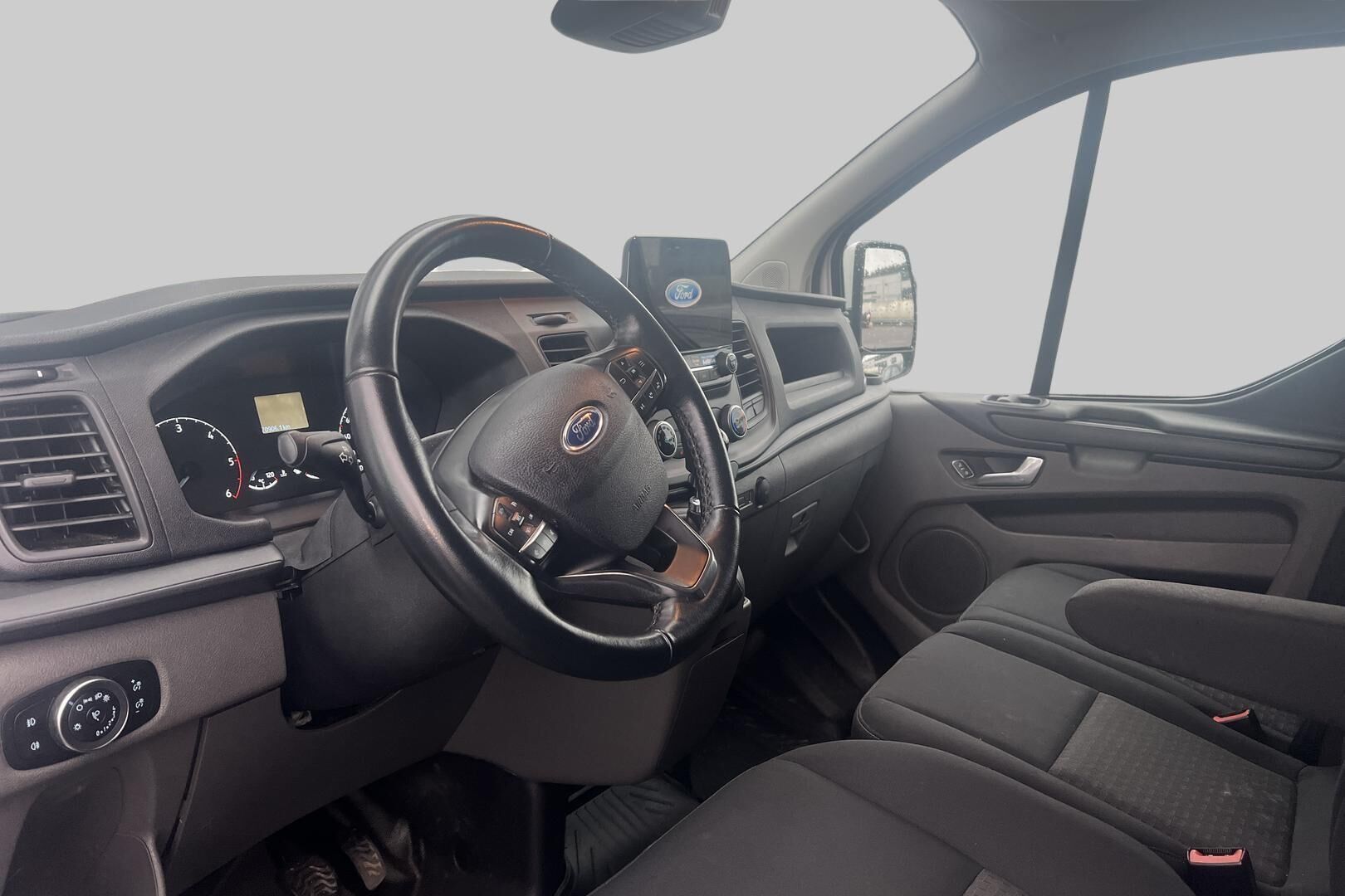 Ford Transit Custom iso kuva 2