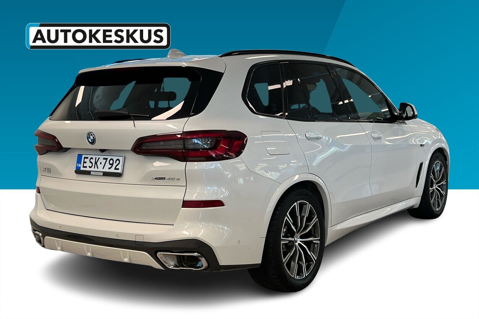 BMW X5 iso kuva 1